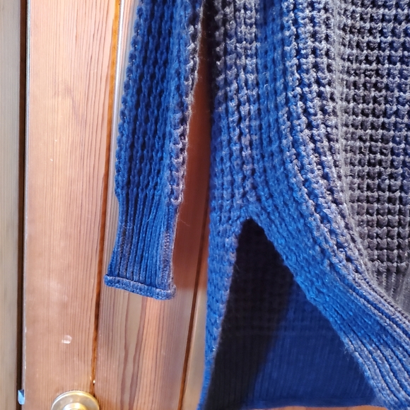 Amanda Green chunky cozy turtleneck navy indigo asymmetrical hem knit sweater - Picture 3 of 8